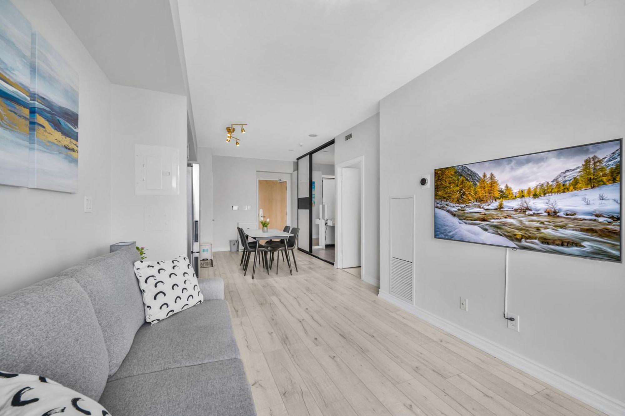 Luxury Downtown Toronto 2 Bedroom Suite With City And Lake Views And Free Parking Extérieur photo